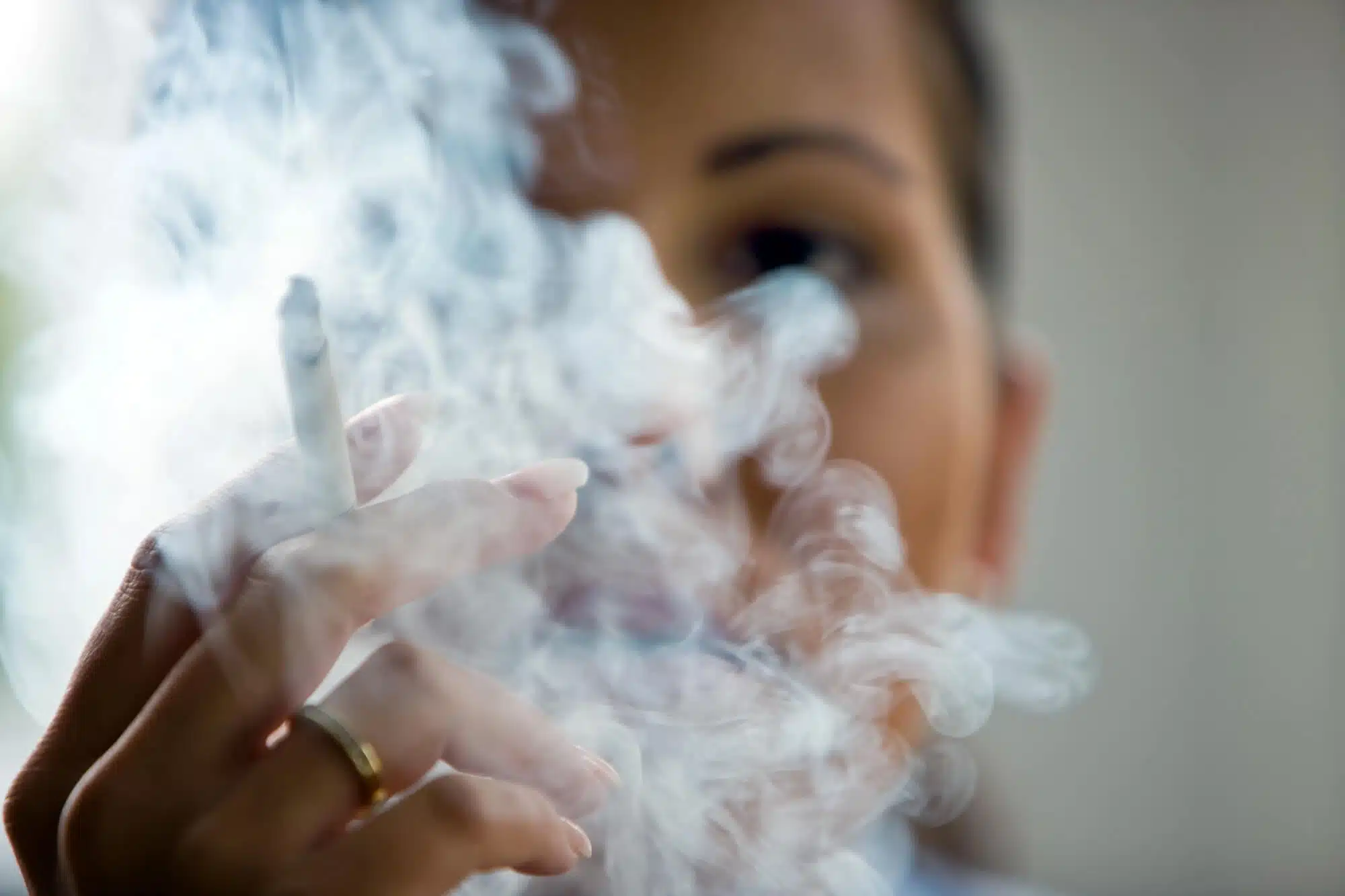 smoker-considering-Dental-Implants-in-Novi
