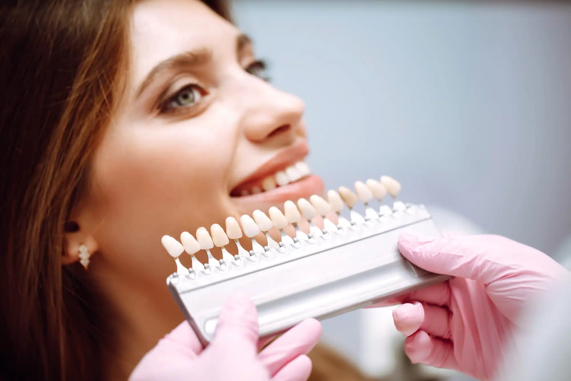 woman-getting-Porcelain-Veneers-in-Novi-MI 